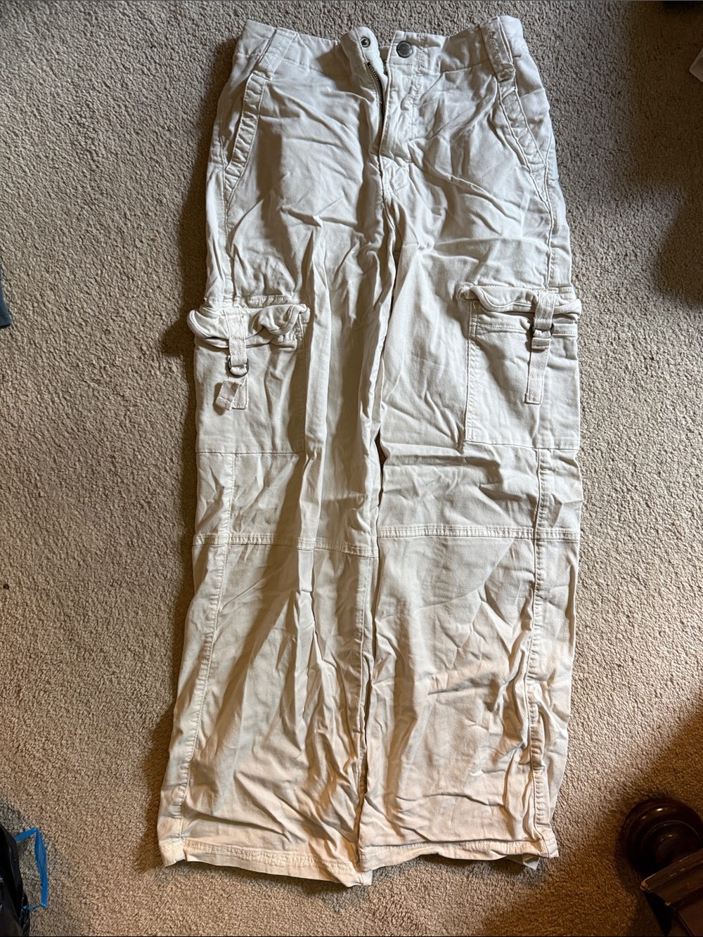 American Eagle Outfitters Beige Cargo Pants